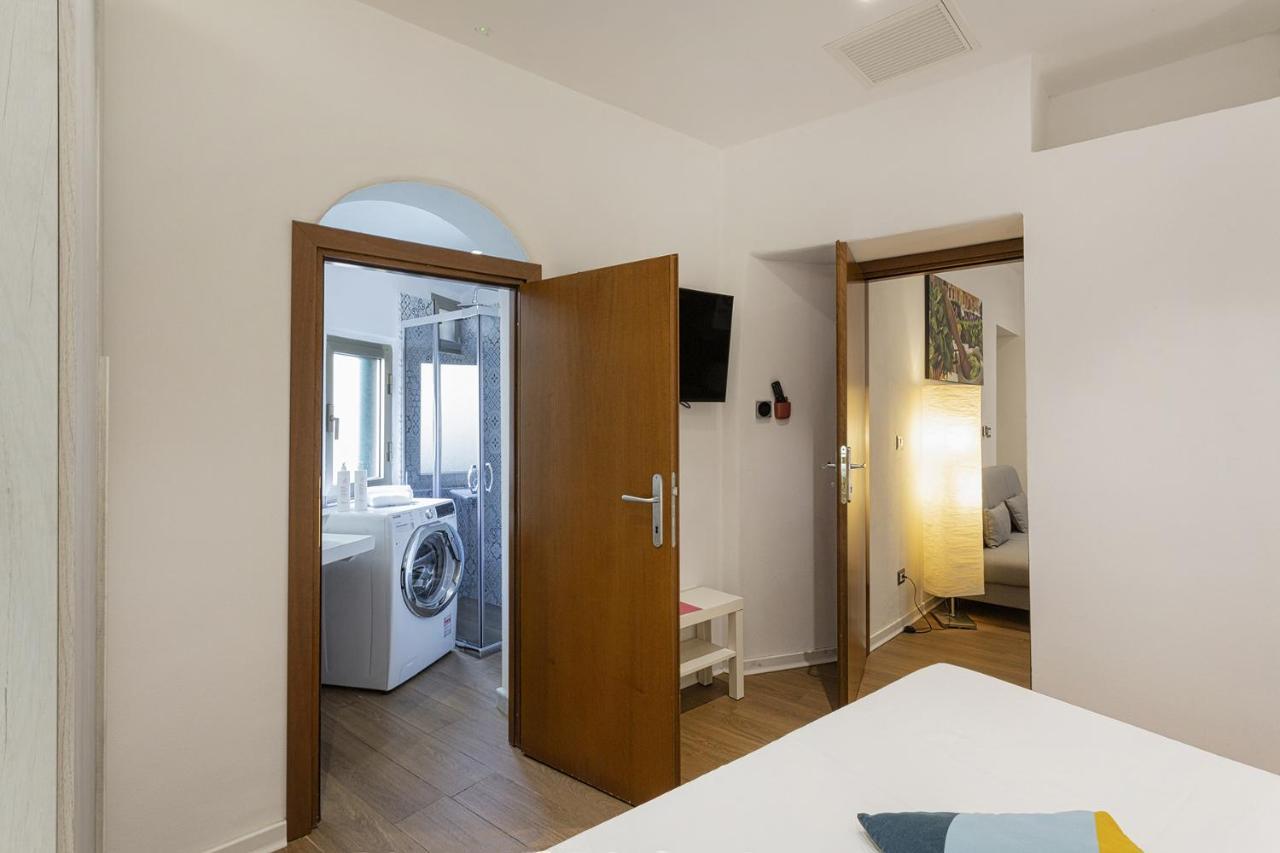 Family Flat In The City Center By Wonderful Italy ジェノヴァ エクステリア 写真